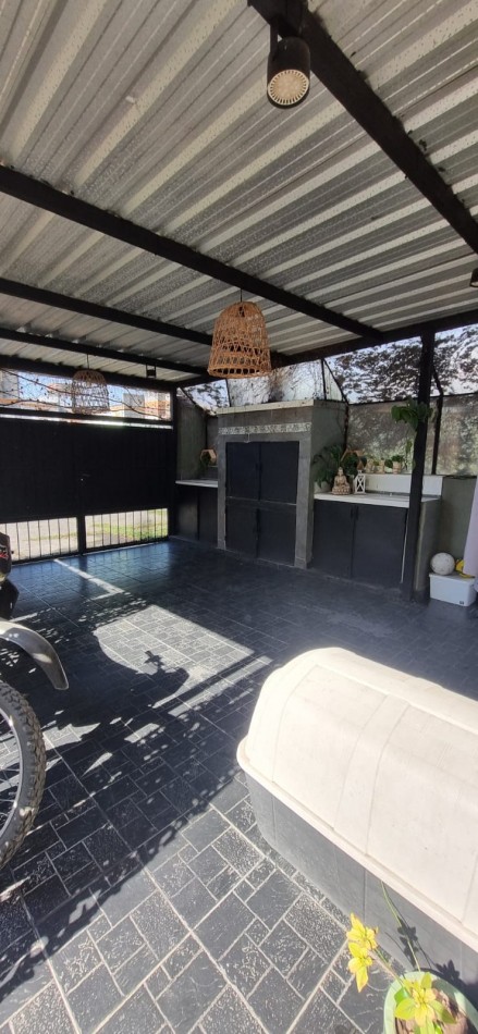 ||| DEPTO 3 DORM EN P/B - VENTA / C/COCHERA CUB Y GALERIA C/ASADOR - PATIO - CRED HIPOT |||