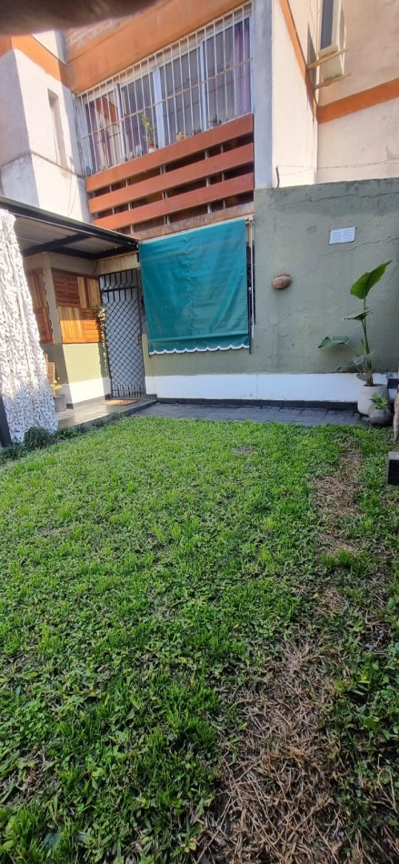 ||| DEPTO 3 DORM EN P/B - VENTA / C/COCHERA CUB Y GALERIA C/ASADOR - PATIO - CRED HIPOT |||