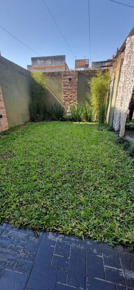 ||| DEPTO 3 DORM EN P/B - VENTA / C/COCHERA CUB Y GALERIA C/ASADOR - PATIO - CRED HIPOT |||
