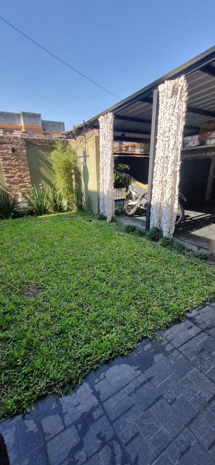 ||| DEPTO 3 DORM EN P/B - VENTA / C/COCHERA CUB Y GALERIA C/ASADOR - PATIO - CRED HIPOT |||