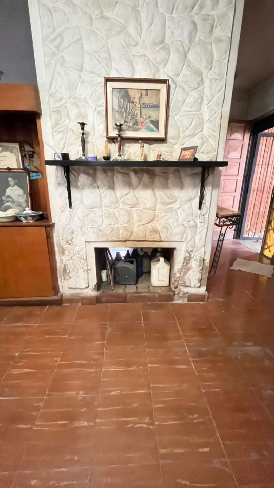 ||| CASA 2 DORM - FONDO - COCHERA - TERRAZA |||