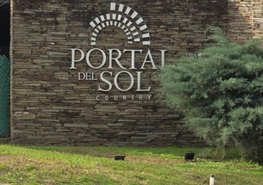 ||| LOTE ESQUINA 869M2 EN COUNTRY PORTAL DEL SOL |||